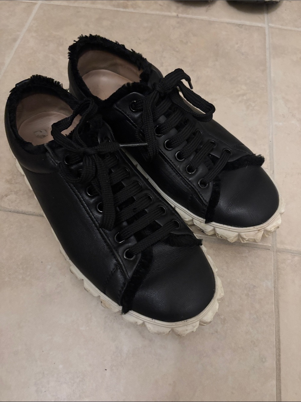 Stuart Weitzman Black Fringe-Trim Lace-Up Sneakers